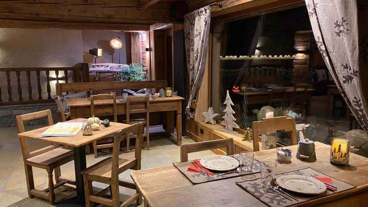Les Trompeurs Chez Odette Bed and Breakfast Cogne Εξωτερικό φωτογραφία
