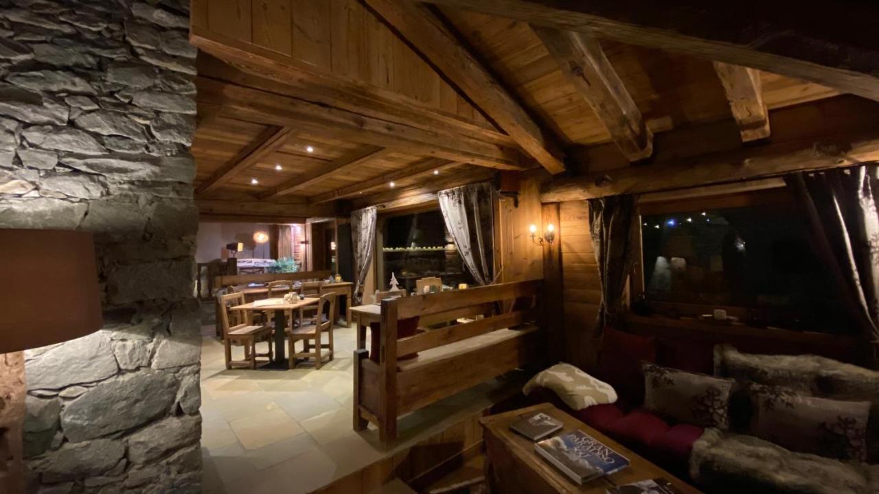 Les Trompeurs Chez Odette Bed and Breakfast Cogne Εξωτερικό φωτογραφία
