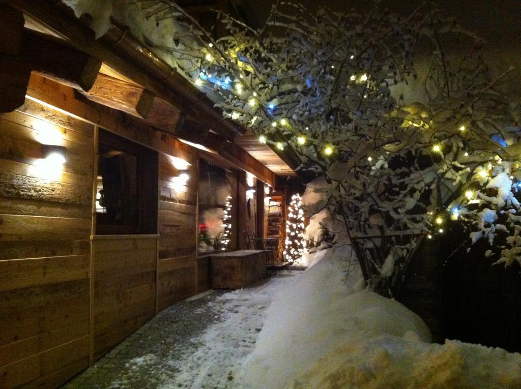 Les Trompeurs Chez Odette Bed and Breakfast Cogne Εξωτερικό φωτογραφία