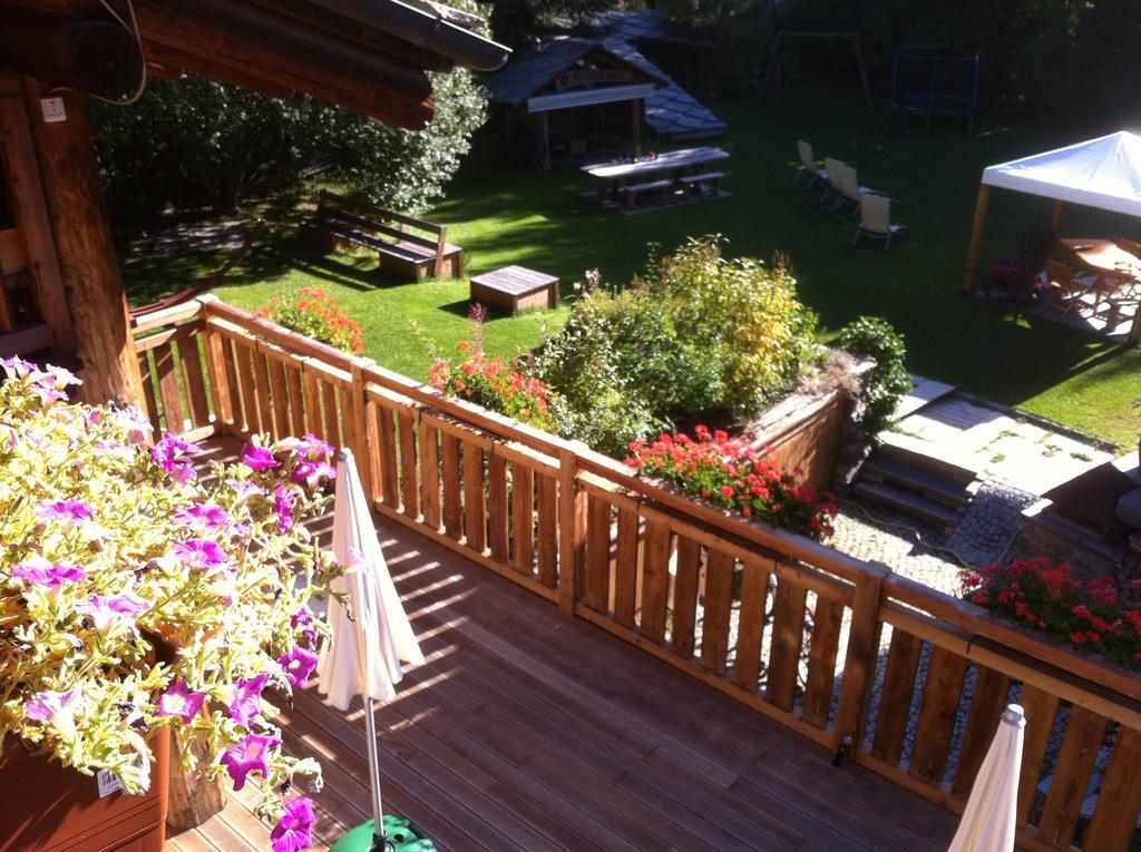 Les Trompeurs Chez Odette Bed and Breakfast Cogne Δωμάτιο φωτογραφία