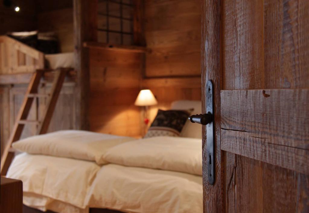 Les Trompeurs Chez Odette Bed and Breakfast Cogne Δωμάτιο φωτογραφία