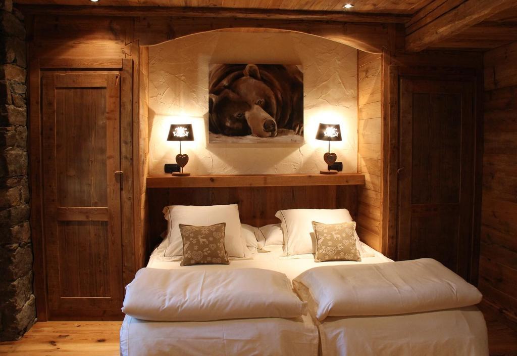 Les Trompeurs Chez Odette Bed and Breakfast Cogne Δωμάτιο φωτογραφία