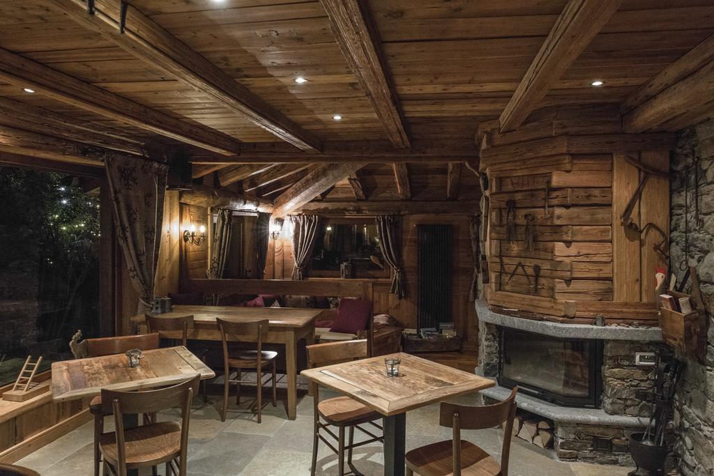 Les Trompeurs Chez Odette Bed and Breakfast Cogne Εξωτερικό φωτογραφία