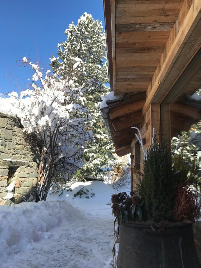 Les Trompeurs Chez Odette Bed and Breakfast Cogne Εξωτερικό φωτογραφία